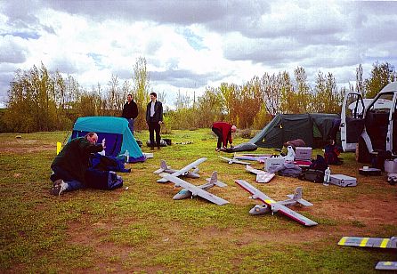 Lilliput airport... or the campsite with MPX TwinStars, used for fun and night ops. Note Fun Bus at right. Weather was colder and wetter than usual