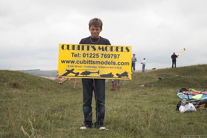 'Kid Plugs Dad'. Thanks to Cubitts for their generous sponsorship.
