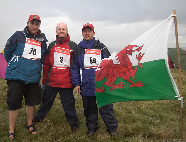 Andrej Tabero, Shane Biddlecombe and Mike Young represented Wales